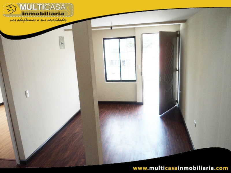 Casa Comecial  en Venta a Credito Sector Bosque de  Monay-Cuenca Ecuador