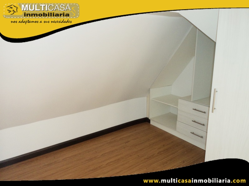 Casa Comecial  en Venta a Credito Sector Bosque de  Monay-Cuenca Ecuador