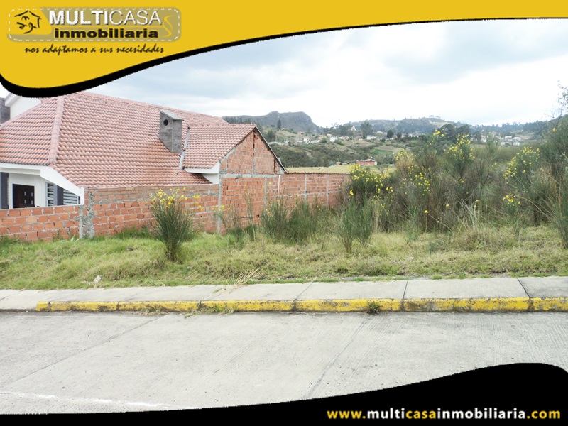 Terreno en Venta a  Crédito En Condominio con licencia Urbanistica Sector Challuabamba Cuenca-Ecuador