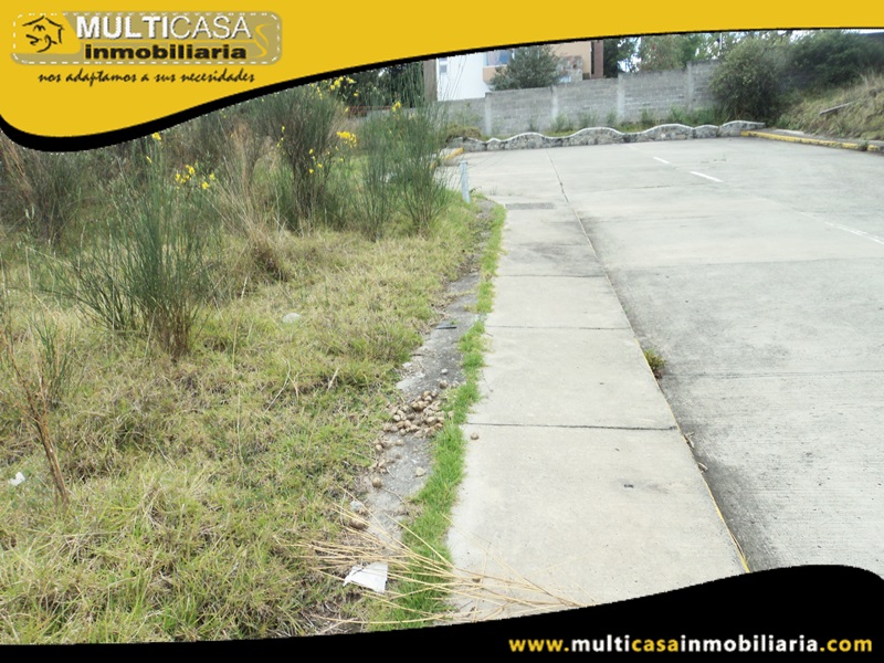 Terreno en Venta a  Crédito En Condominio con licencia Urbanistica Sector Challuabamba Cuenca-Ecuador