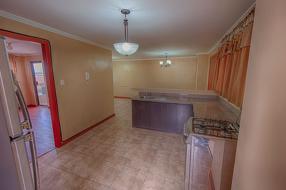 Arriendo departamento sector Colegio Borja