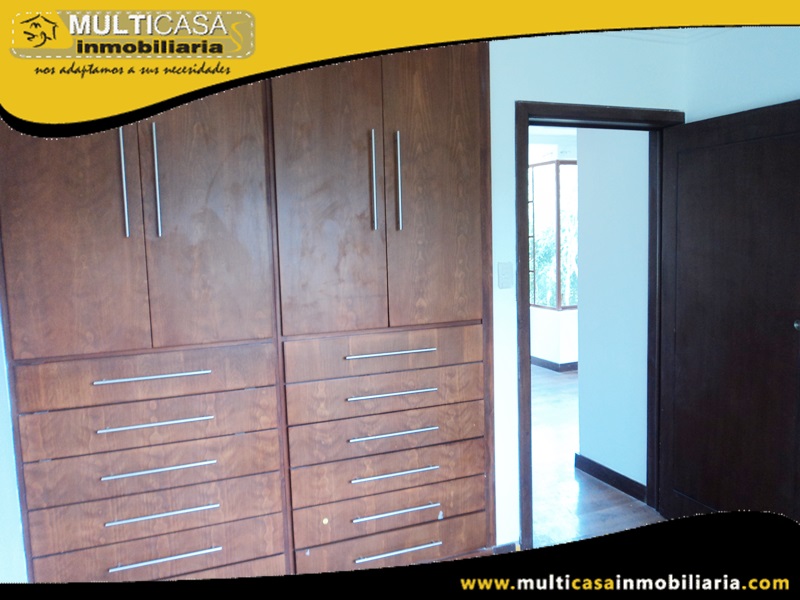 Casa en Venta a Crédito Sector Monay Chico Cuenca -Ecuador