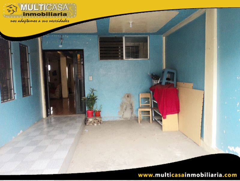 Casa Comercial en Venta a Crédito Sector Centro de Azogues-Ecuador