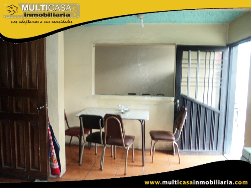 Casa Comercial en Venta a Crédito Sector Centro de Azogues-Ecuador