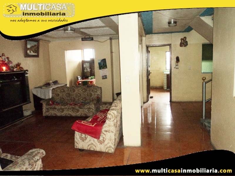 Casa Comercial en Venta a Crédito Sector Centro de Azogues-Ecuador