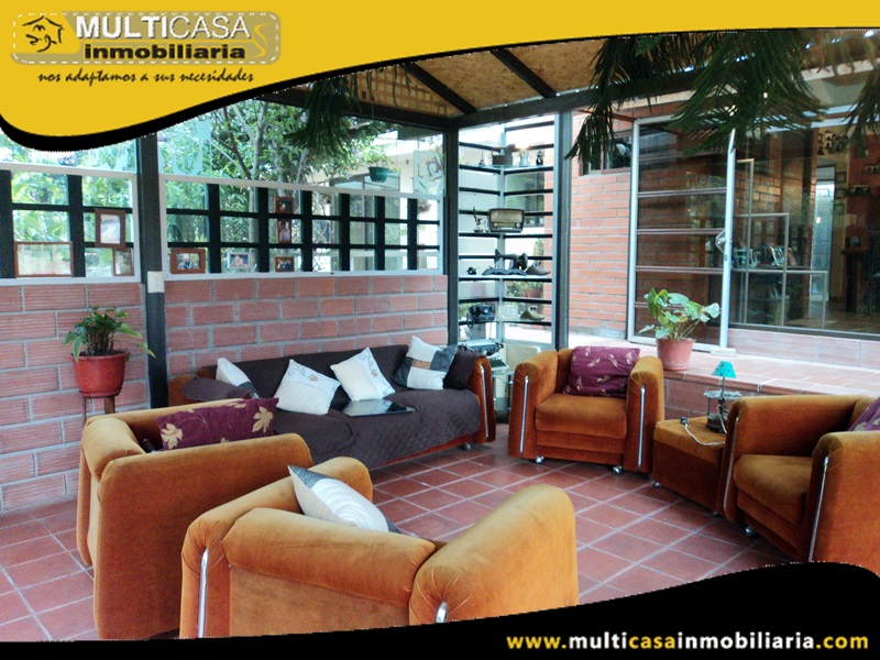Casa de Tres Departamentos en Venta a Crédito Sector Zhullin- Azogues-Ecuador