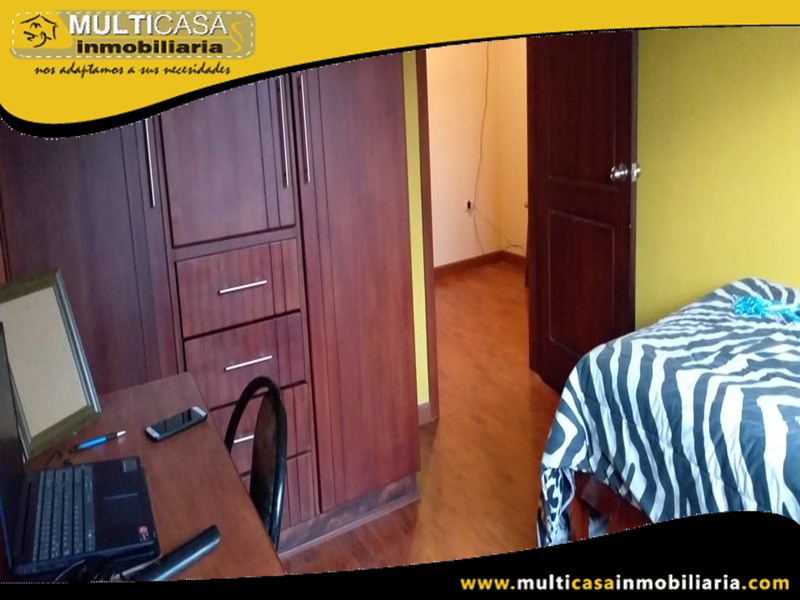 Casa en Venta a Crédito Sector Paute-Ecuador