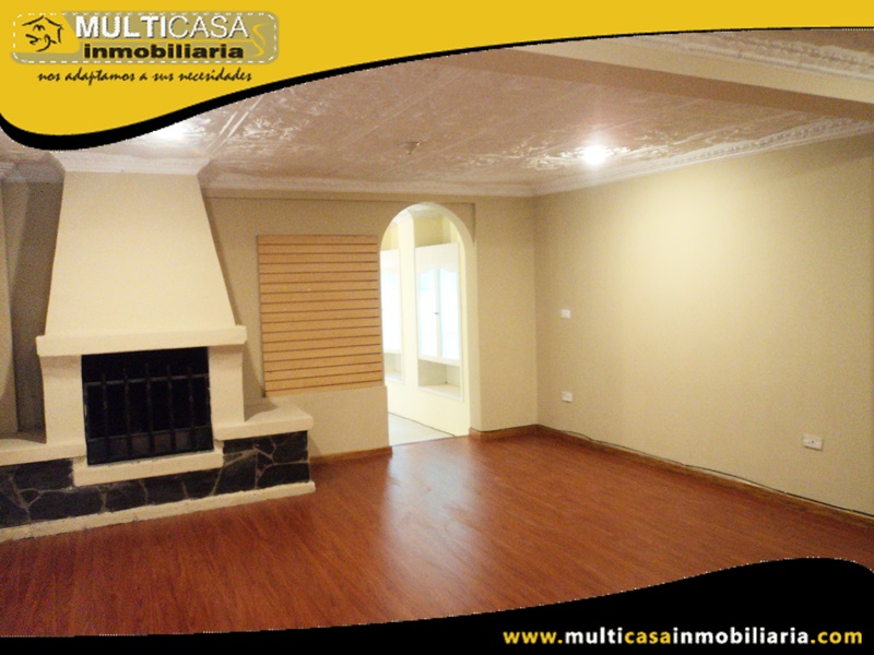 Casa Rentera en Venta a Crédito de Tres Departamentos Sector 10 de Agosto Cuenca-Ecuador
