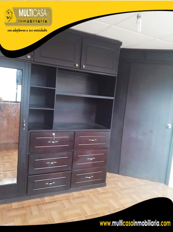 Casa en Venta a Credito en Urbanización los Nogales Sector Machangara Cuenca -Ecuador