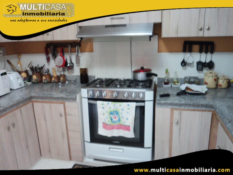 Casa en Condominio Privado en Venta a Crédito Sector Quinta Chica Cuenca-Ecuador