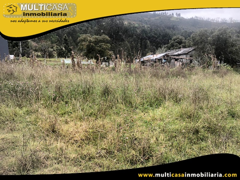 Terreno con Media Agua en Venta a Crédito Sector Santa Ana Cuenca-Ecuador