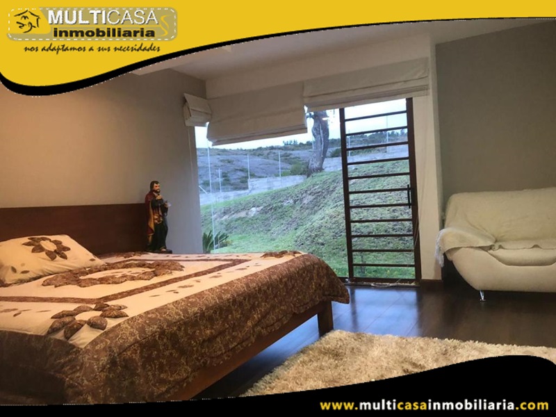 Casa en Venta a Crédito Sector Challuabamba Cuenca-Ecuador