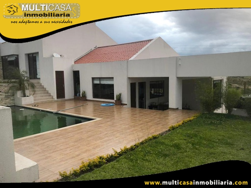 Casa en Venta a Crédito Sector Challuabamba Cuenca-Ecuador