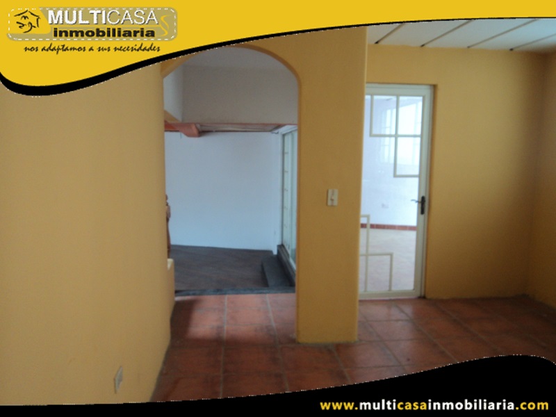 Arriendo Casa con Local Comercial Sector Misicata Cuenca-Ecuador