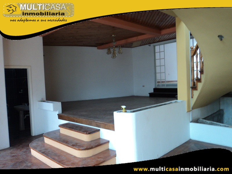 Arriendo Casa con Local Comercial Sector Misicata Cuenca-Ecuador