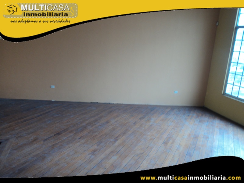 Arriendo Casa con Local Comercial Sector Misicata Cuenca-Ecuador