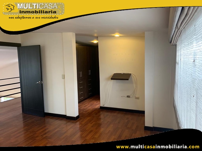 Departamento Duplex en Urbanización Privada en Venta a Crédito Sector Av. los Cerezos Cuenca-Ecuador