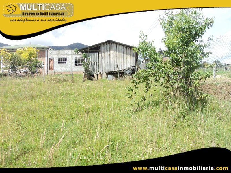 Terreno en Venta a Crédito Incluye Media Agua Sector Sayausí Cuenca-Ecuador
