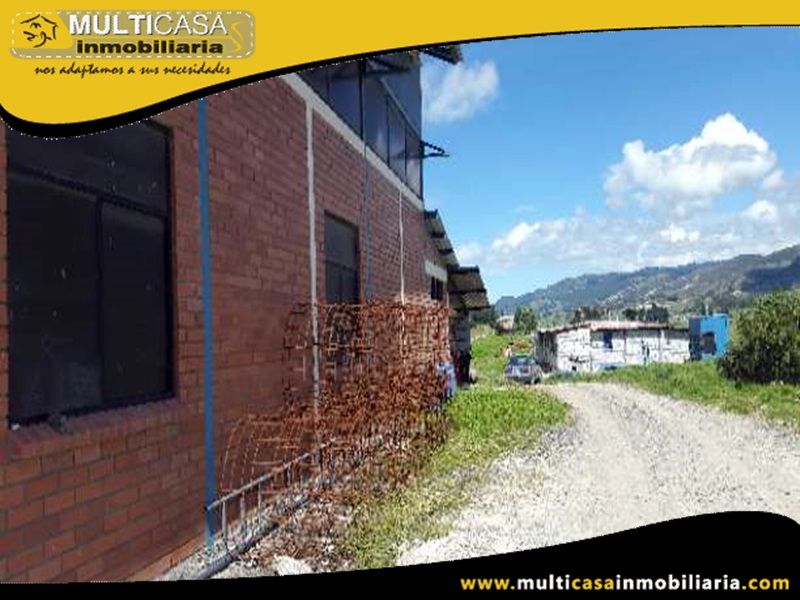 Nave Industrial en Venta a Crédito Sector Cumbe-Ecuador