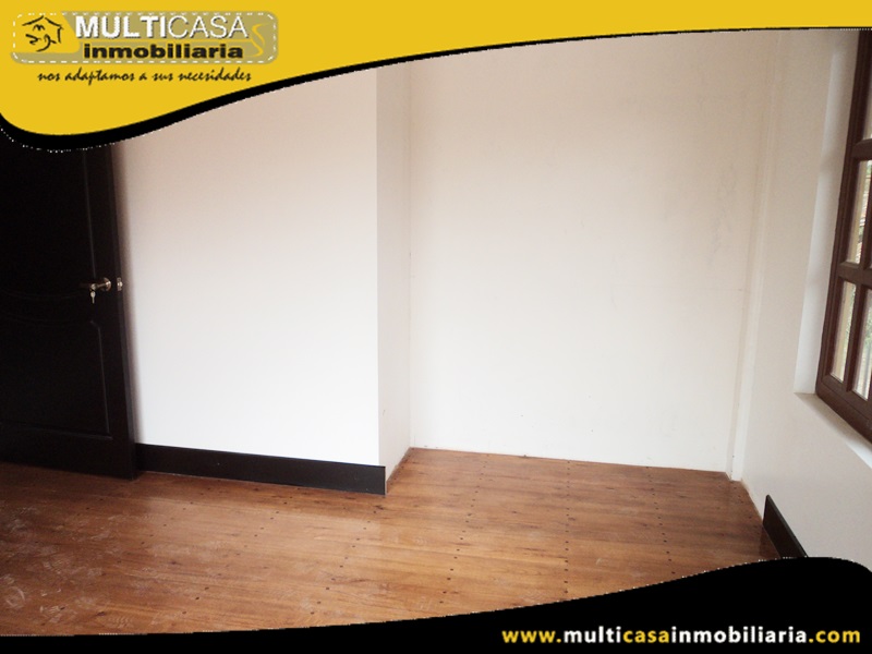 Casa Comercial en Venta a Crédito Sector La Dolorosa Cuenca-Ecuador