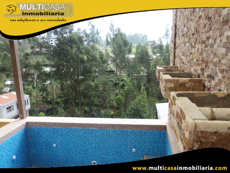 Casa Comercial en Venta a Crédito Sector La Dolorosa Cuenca-Ecuador