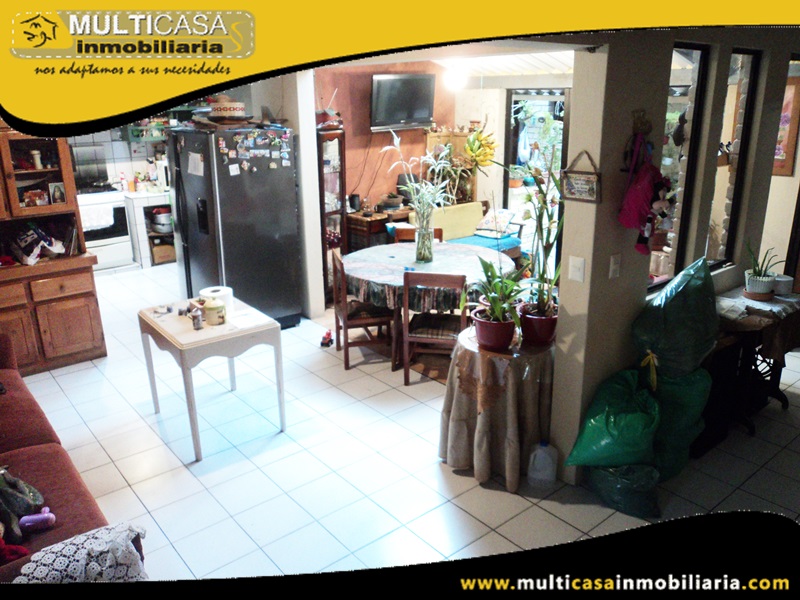 Casa en Venta a Crédito Sector Bellavista Cuenca-Ecuador