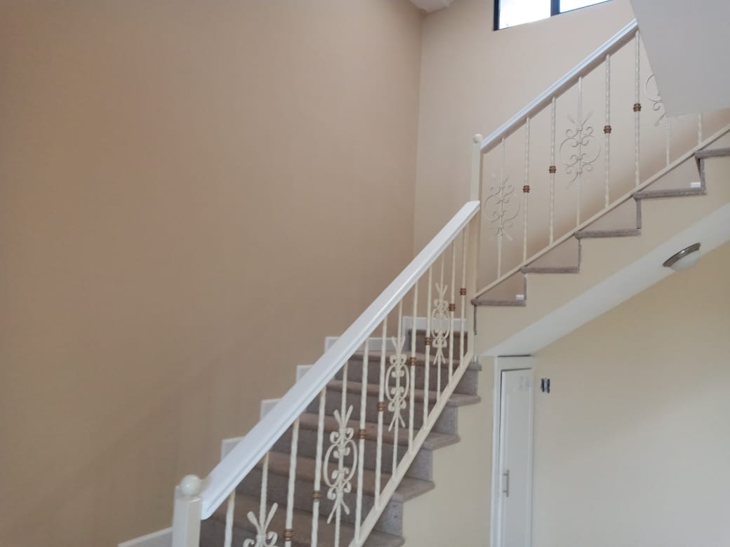 Vendo de Oportunidad Hermosa Casa en Ricaurte