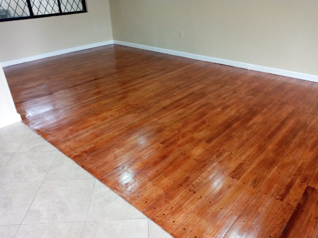 Vendo de Oportunidad Hermosa Casa en Ricaurte