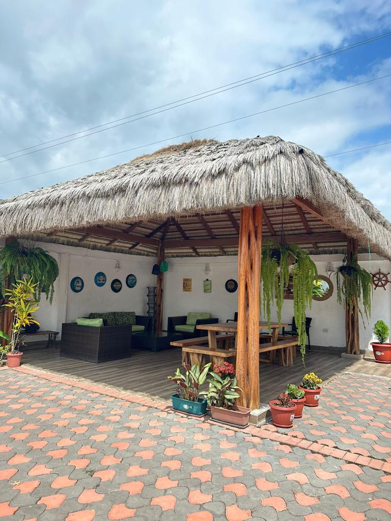 Vendo de Oportunidad Casa en Punta Blanca Santa Elenax