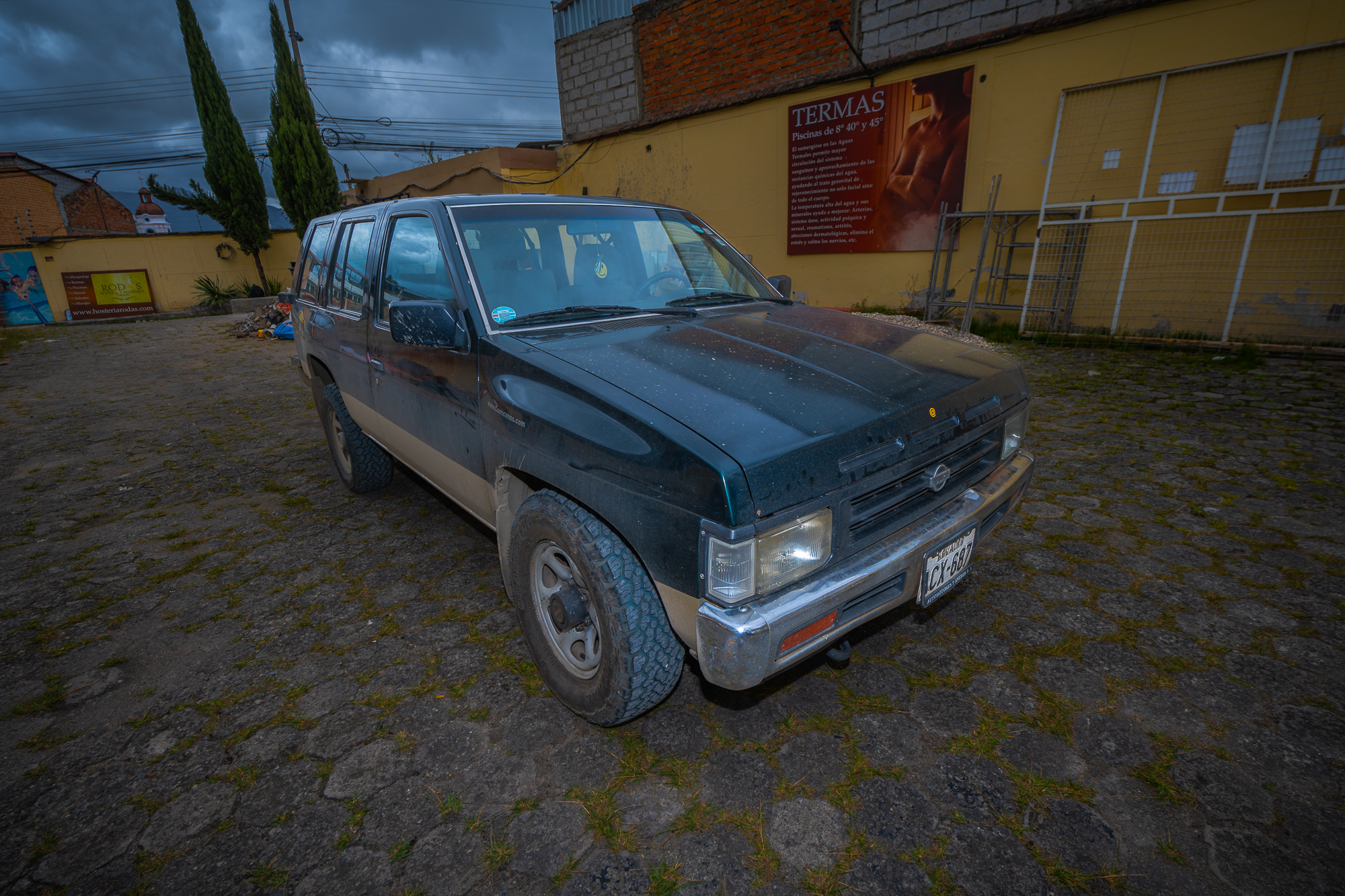 Vendo Nissan Pathfinder 1996 en Cuenca