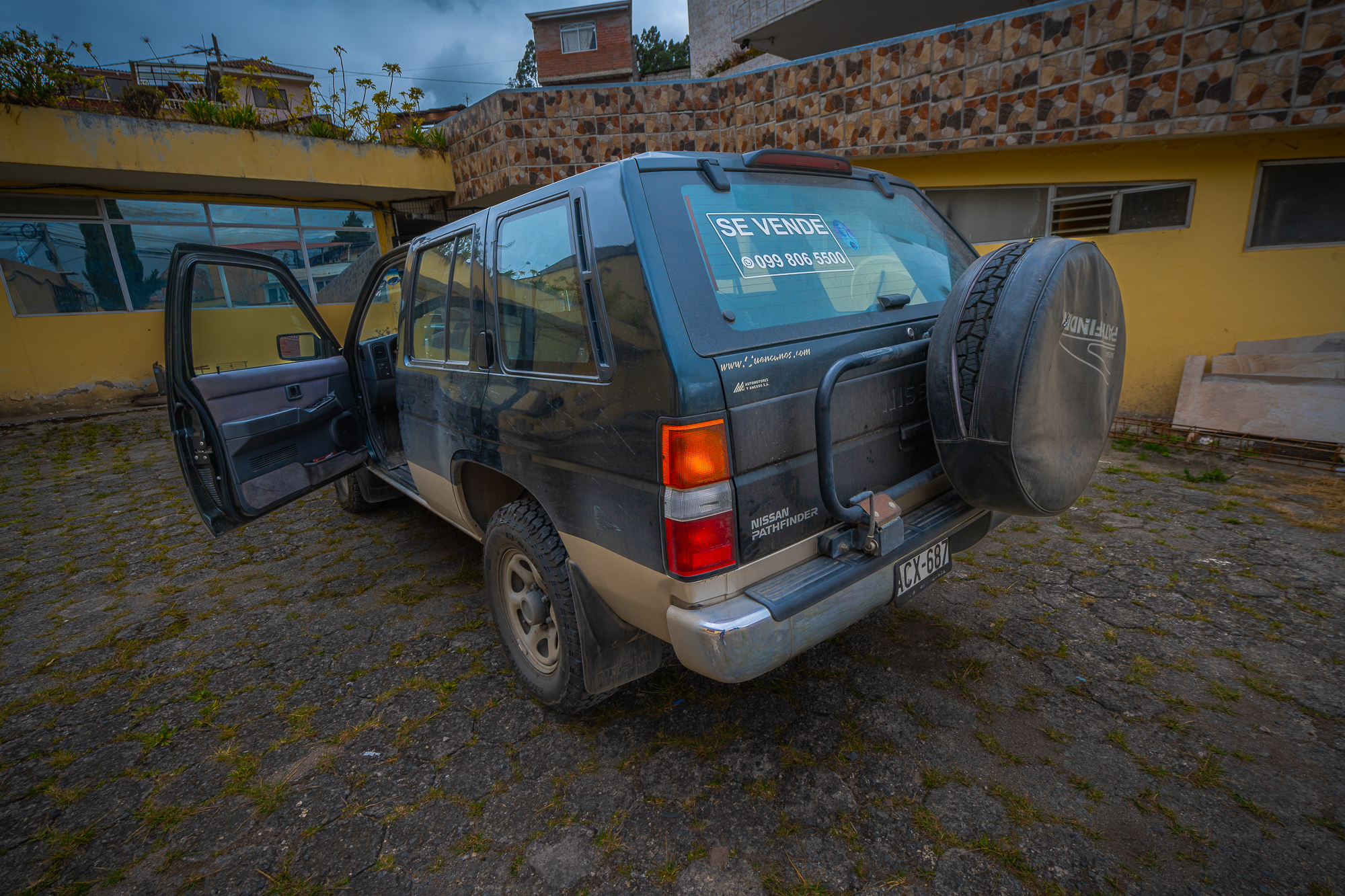 Vendo Nissan Pathfinder 1996 en Cuenca