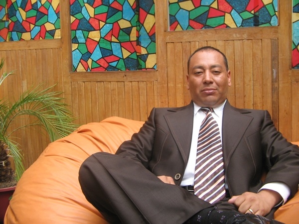 Ab. Pablo Torres Valdez