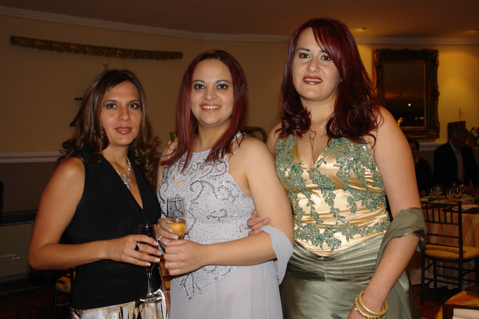 Esthela Moreno, Genoveva Cabezas, Ximena Arteaga