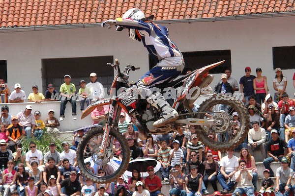 Freestyle Motocross 2008