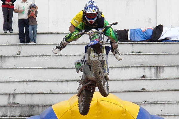 Freestyle Motocross 2008