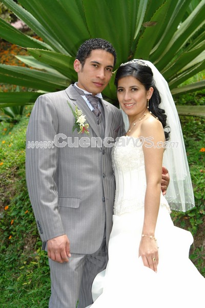 Monica Galarza y Stanley Cortez
