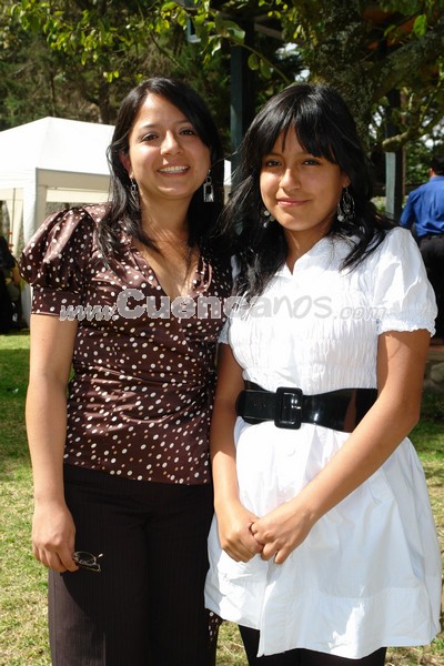 Vanessa Reinoso, Daniela Reinoso