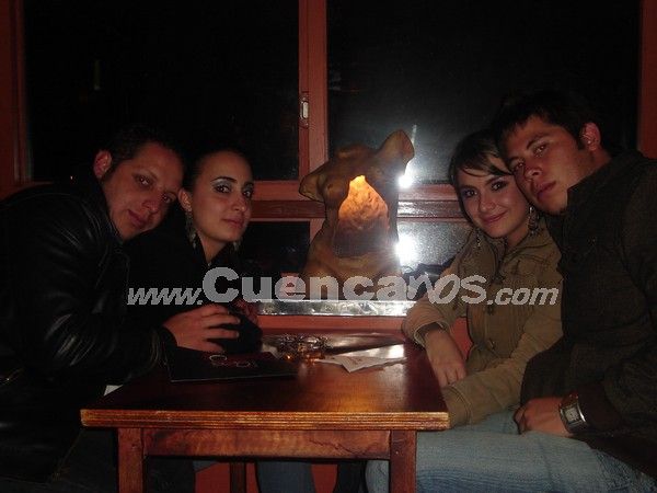 Farreando en Bar Tal Cual