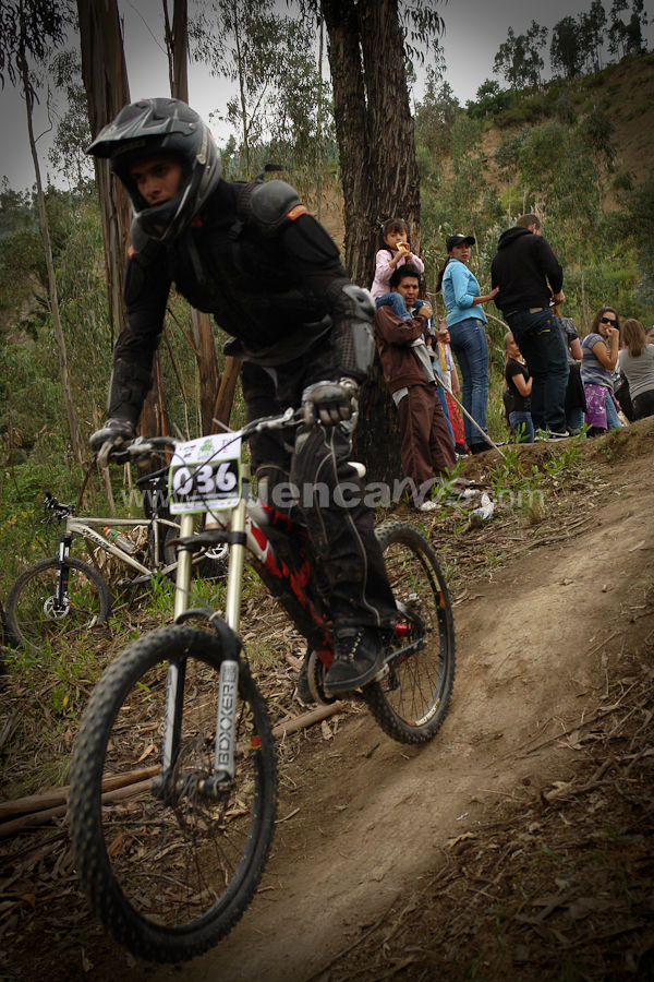 Downhill Mountain bike en Cuenca
