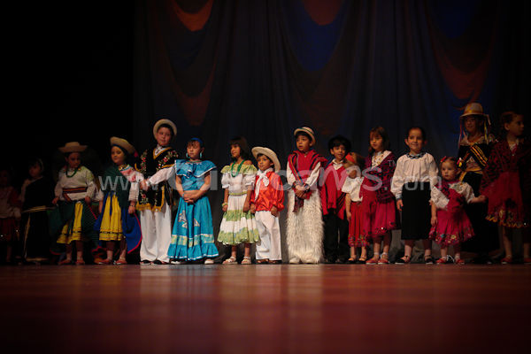 Elección Traje Típico con las Candidatas a Miss Ecuador 2009
