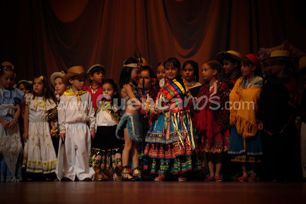 Elección Traje Típico con las Candidatas a Miss Ecuador 2009