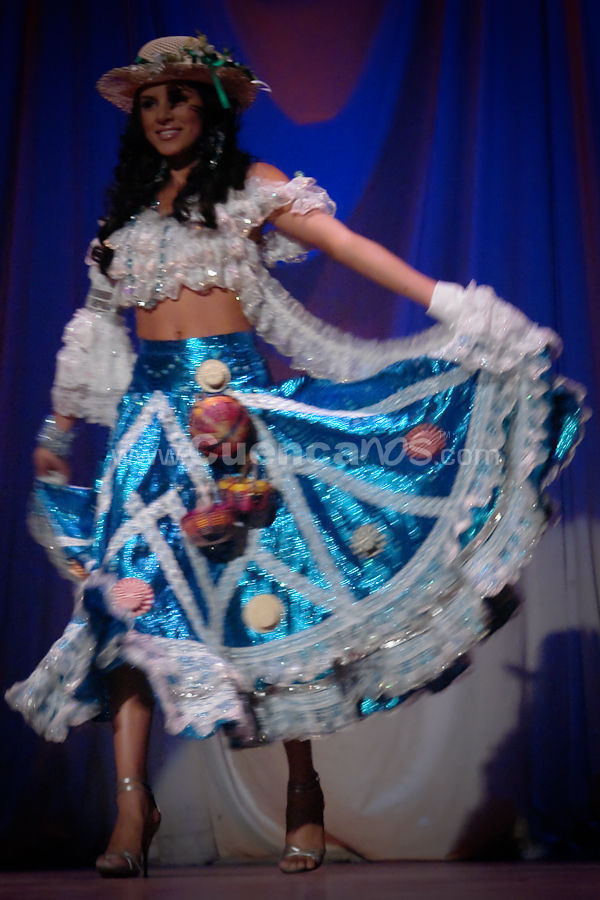 Elección Traje Típico con las Candidatas a Miss Ecuador 2009