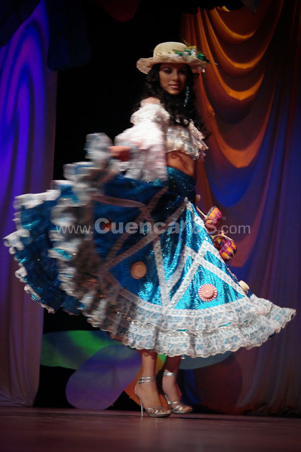 Elección Traje Típico con las Candidatas a Miss Ecuador 2009