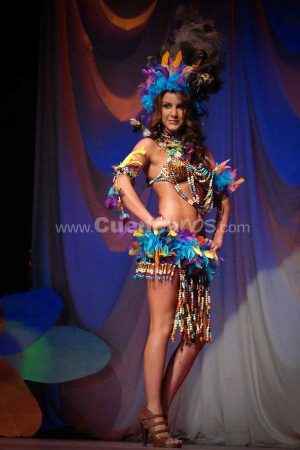 Elección Traje Típico con las Candidatas a Miss Ecuador 2009
