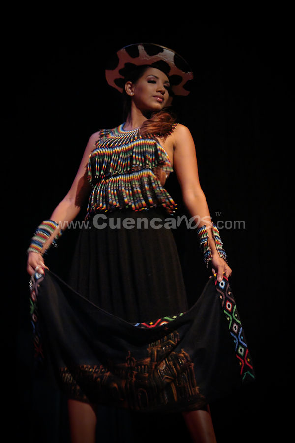 Elección Traje Típico con las Candidatas a Miss Ecuador 2009