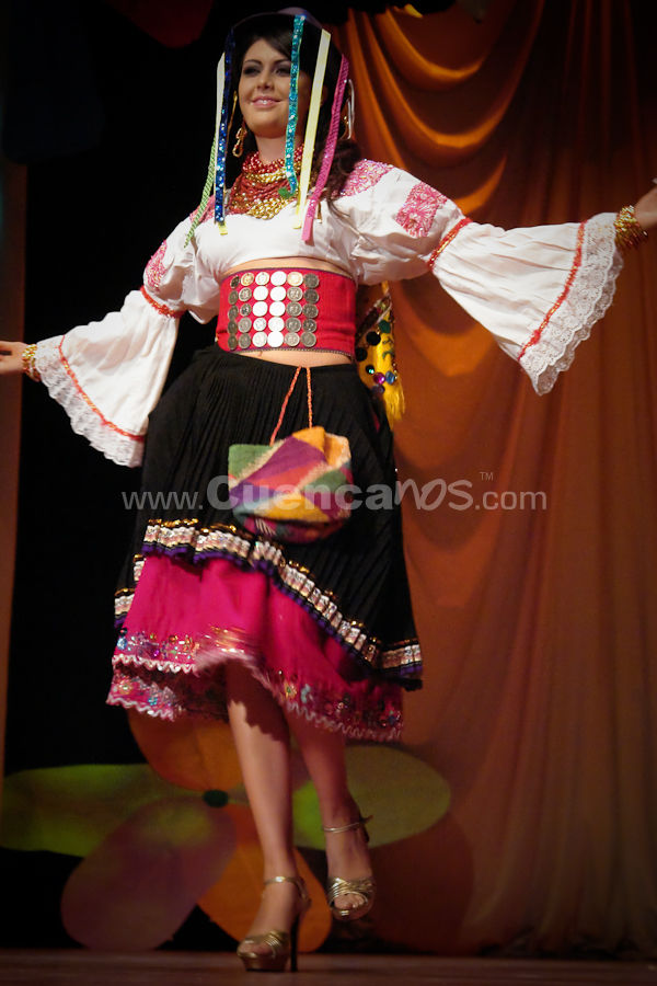 Elección Traje Típico con las Candidatas a Miss Ecuador 2009