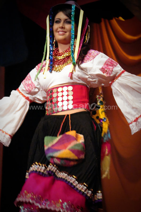 Elección Traje Típico con las Candidatas a Miss Ecuador 2009