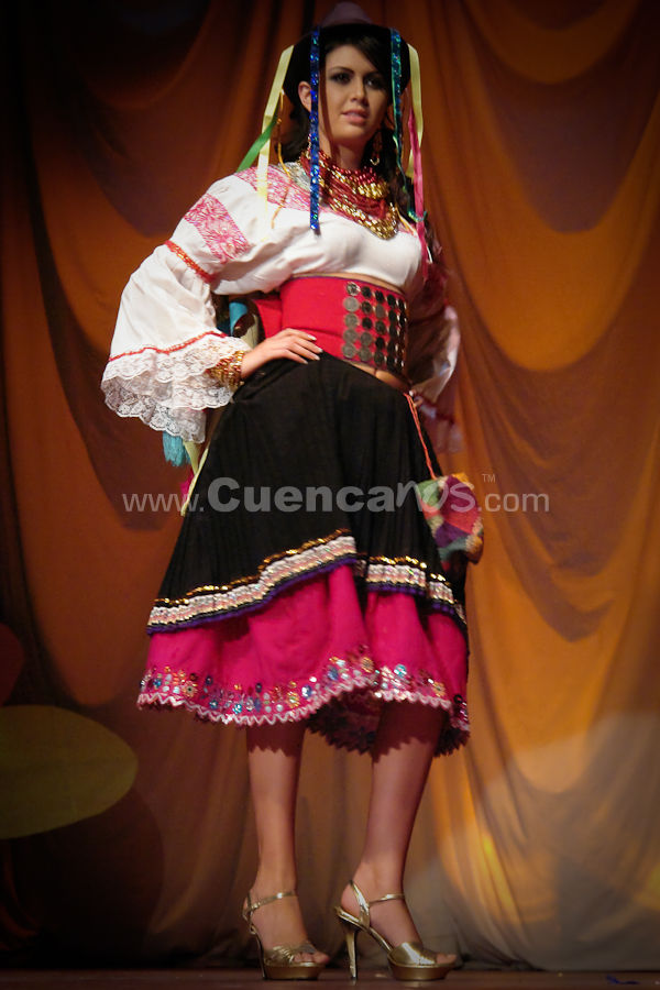 Elección Traje Típico con las Candidatas a Miss Ecuador 2009