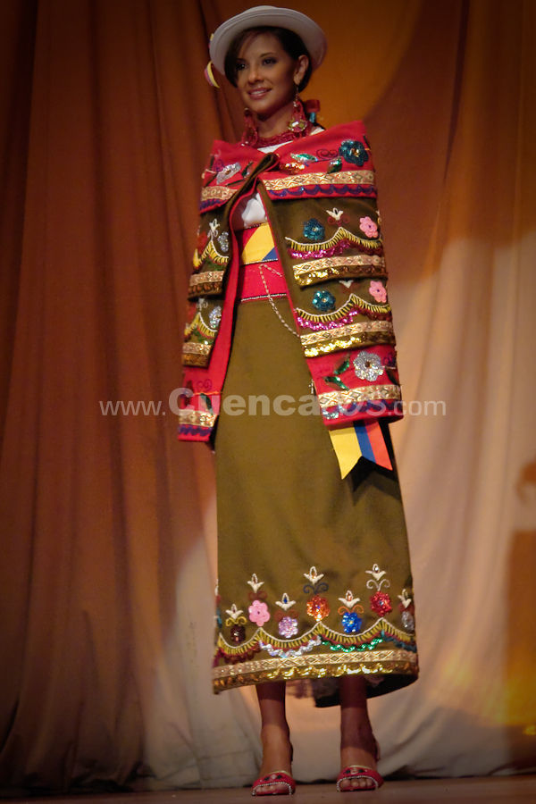Elección Traje Típico con las Candidatas a Miss Ecuador 2009