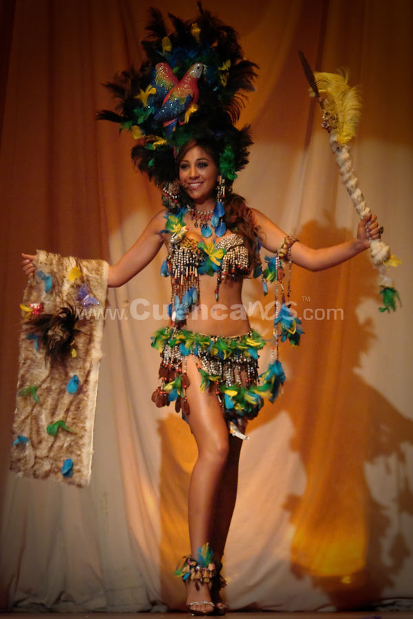 Elección Traje Típico con las Candidatas a Miss Ecuador 2009